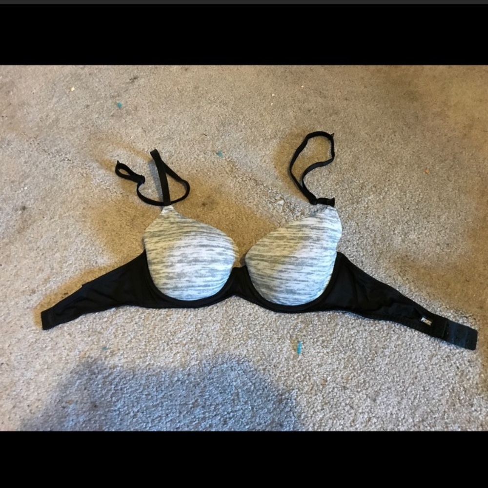 Pink everyday bra